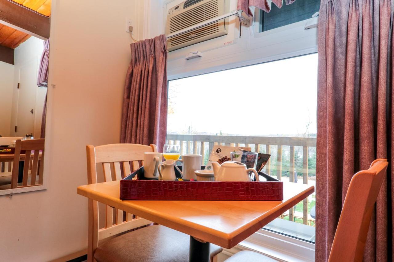 Lakeview Motel Haliburton Dış mekan fotoğraf