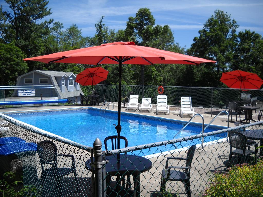 Lakeview Motel Haliburton Dış mekan fotoğraf