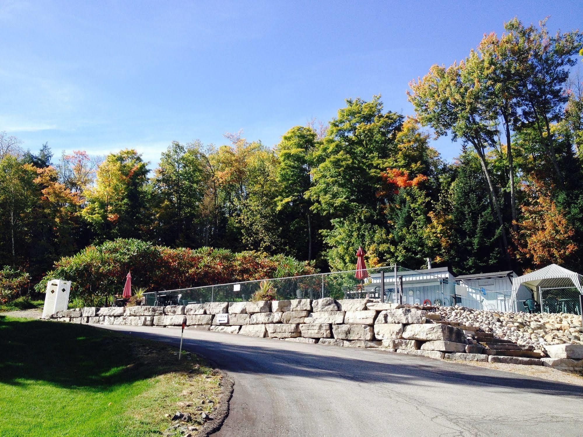 Lakeview Motel Haliburton Dış mekan fotoğraf